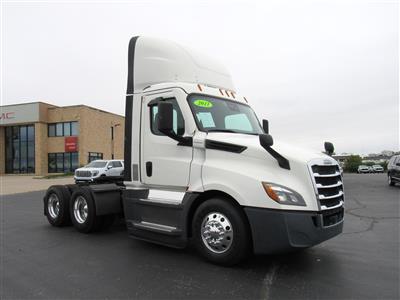 2021 Freightliner Cascadia Day Cab