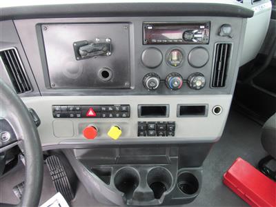 2021 Freightliner Cascadia Day Cab