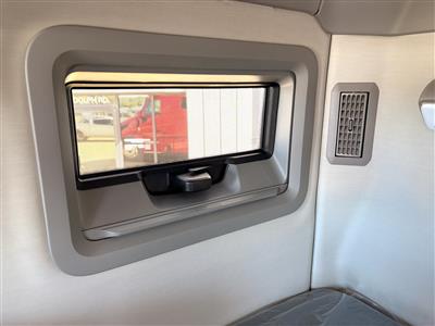 2027 Volvo VNL840