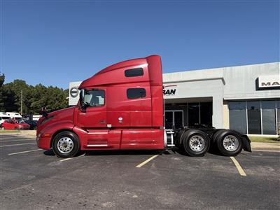 2022 Volvo VNL64T760