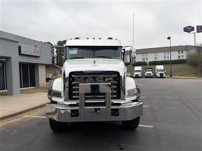 2027 Mack GR64B