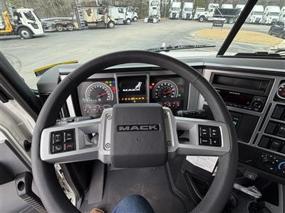 2027 Mack GR64B