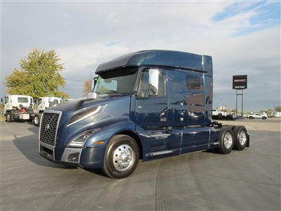 2023 Volvo VNL64T740