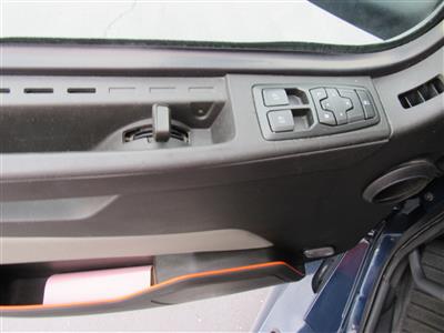 2023 Volvo VNL64T740