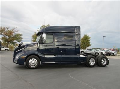 2023 Volvo VNL64T740