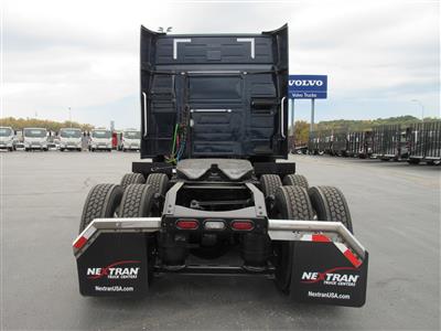 2023 Volvo VNL64T740