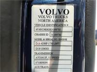 2019 Volvo VNL64T740
