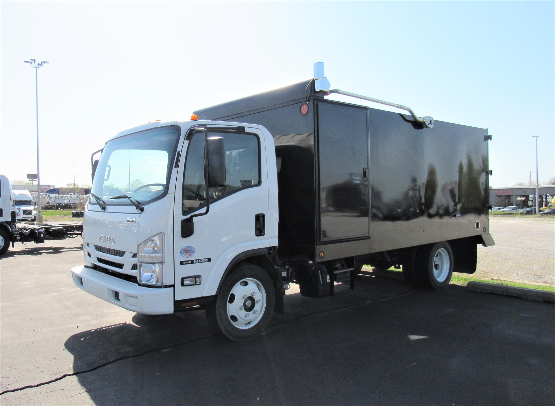 isuzu-nrr-diesel-trucks-for-sale