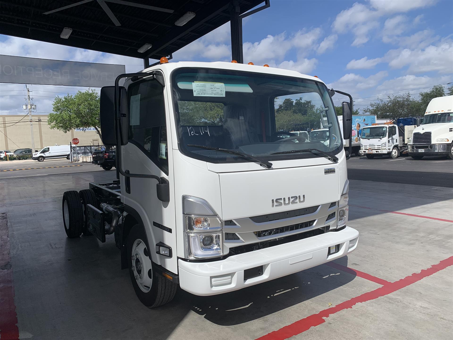 2024 Isuzu NRR-3U254