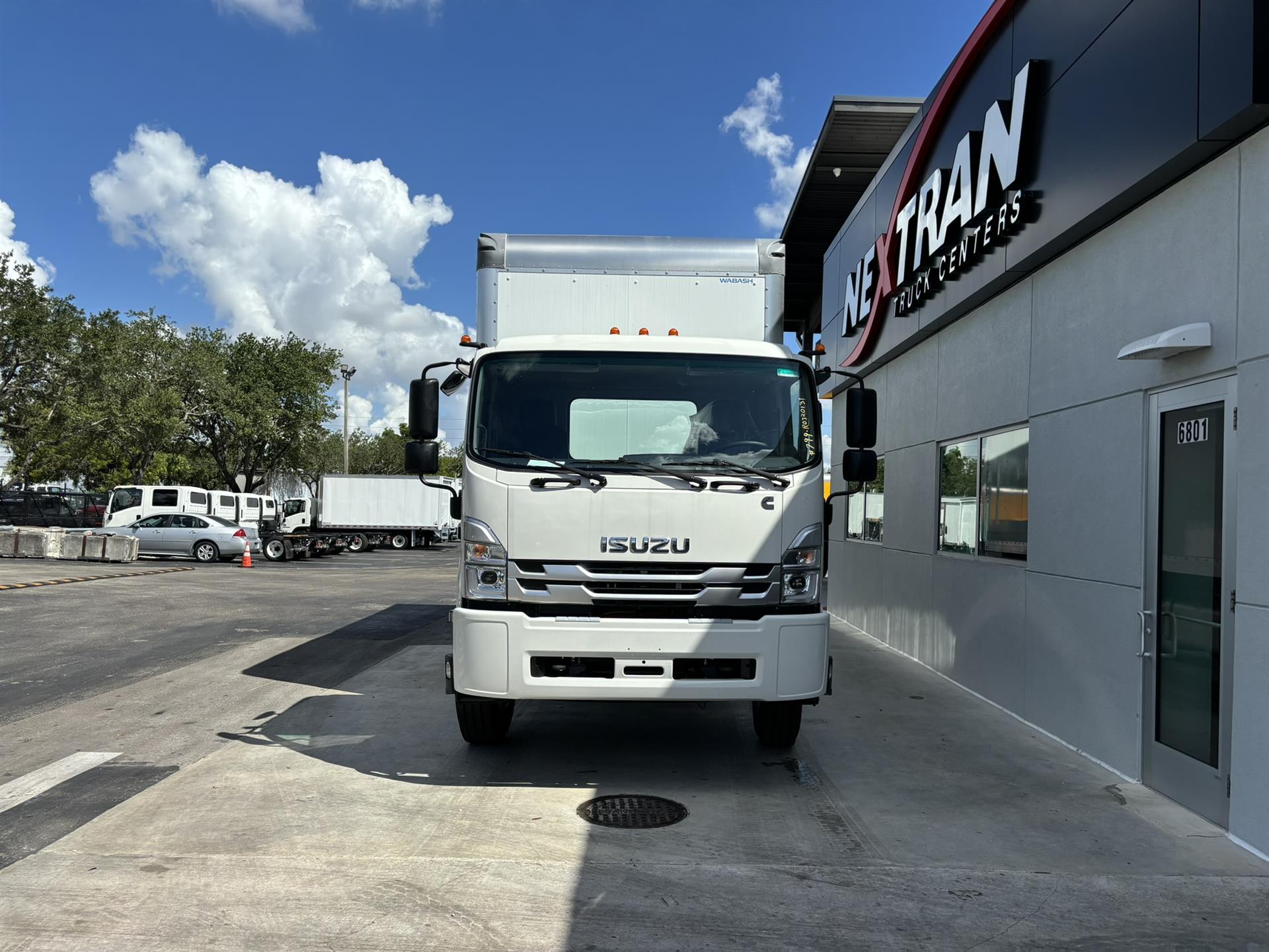 2025 Isuzu FTR-MT6G2