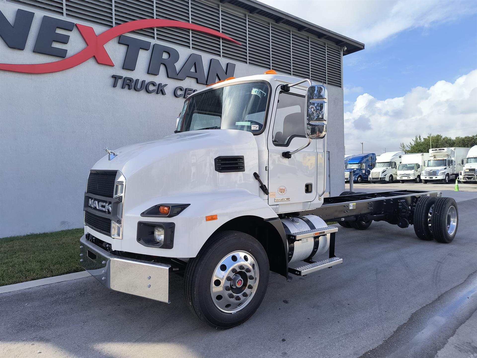 2025 Mack MD6 42R