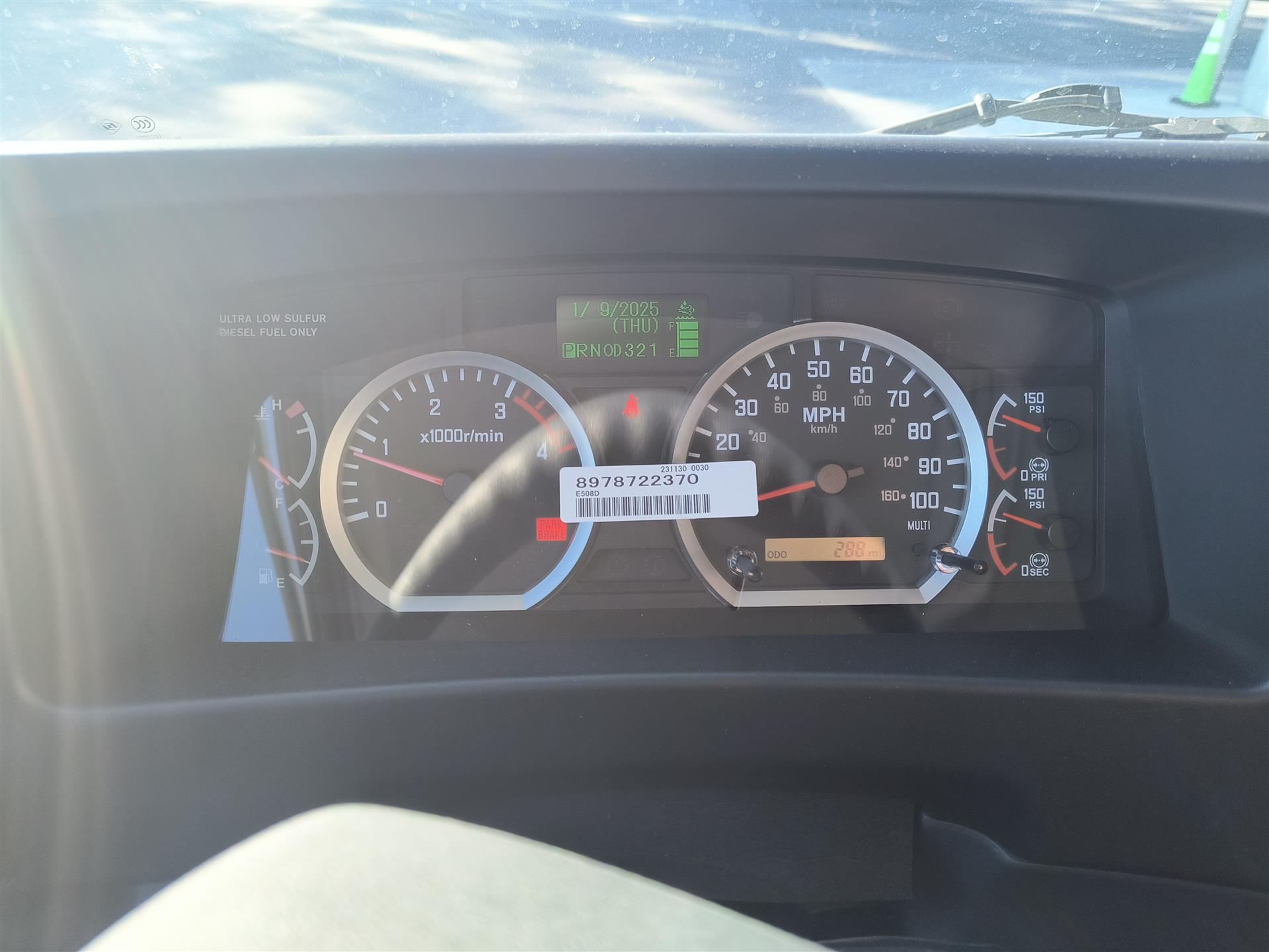 2025 Isuzu - image 5