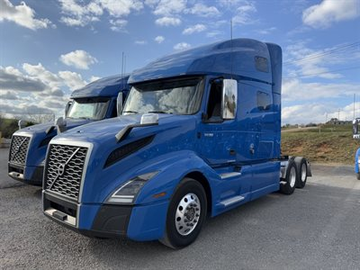 2020 Volvo VNL64T760