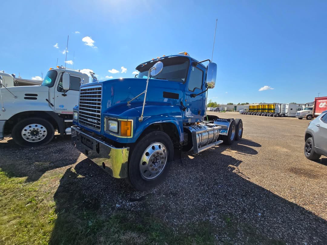 2012 Mack CH613