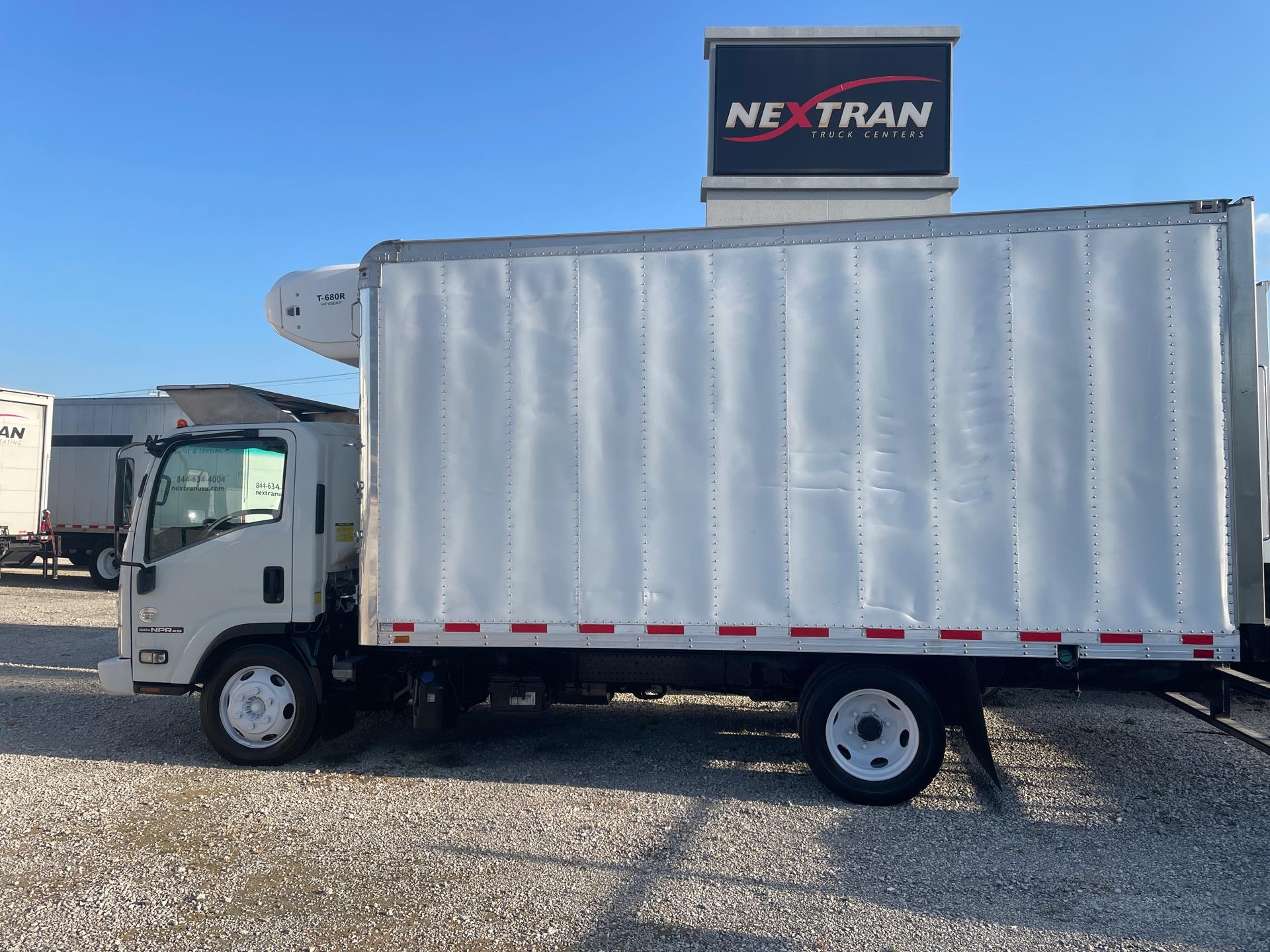 2019 Isuzu - image 2