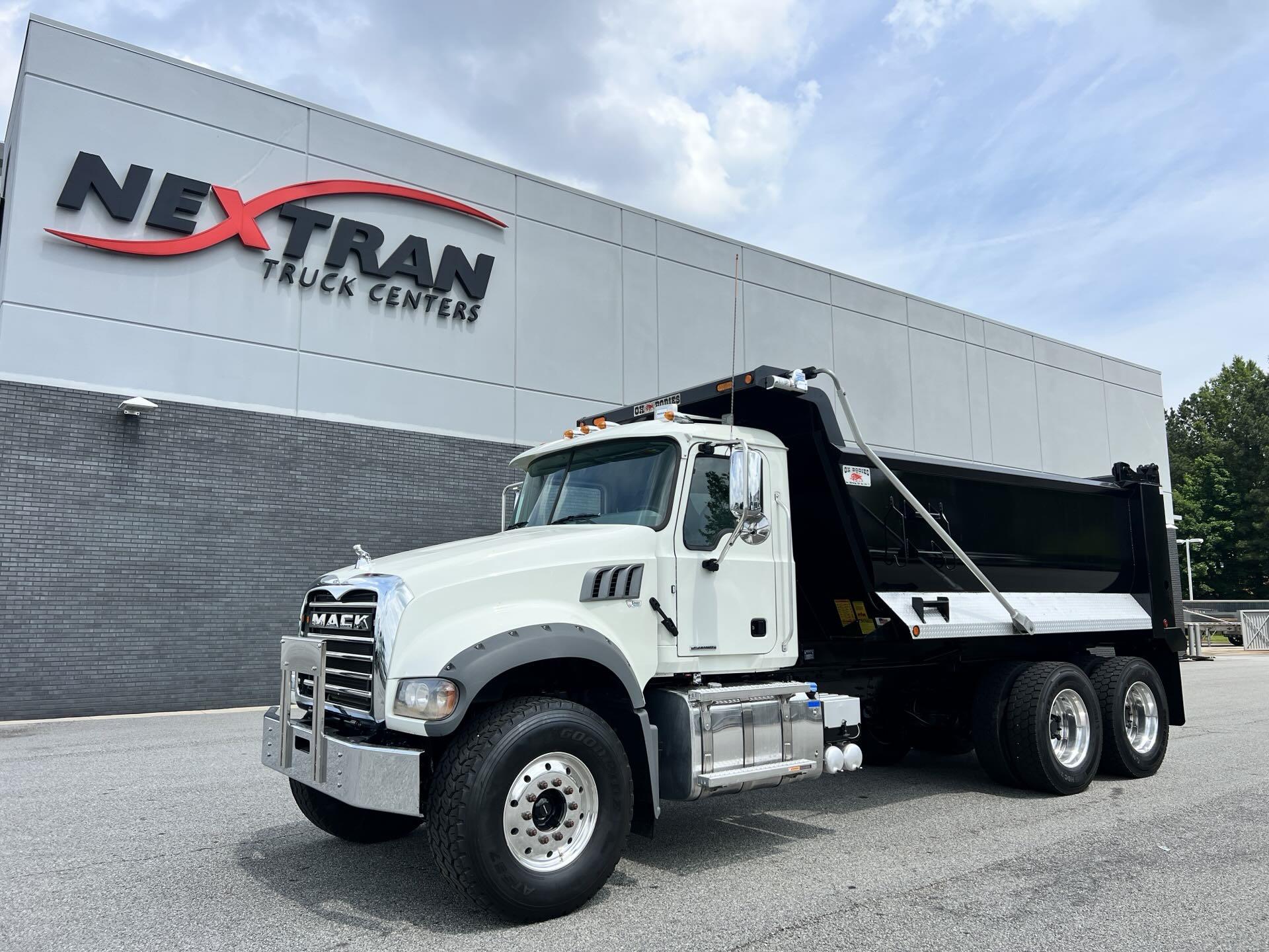2024 Mack GR64FR