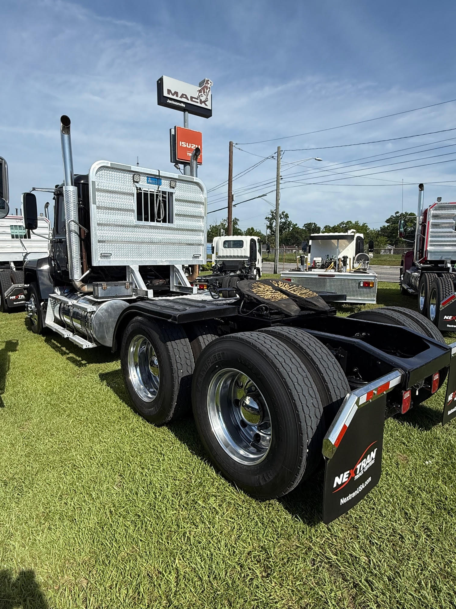 2021 Mack - image 5