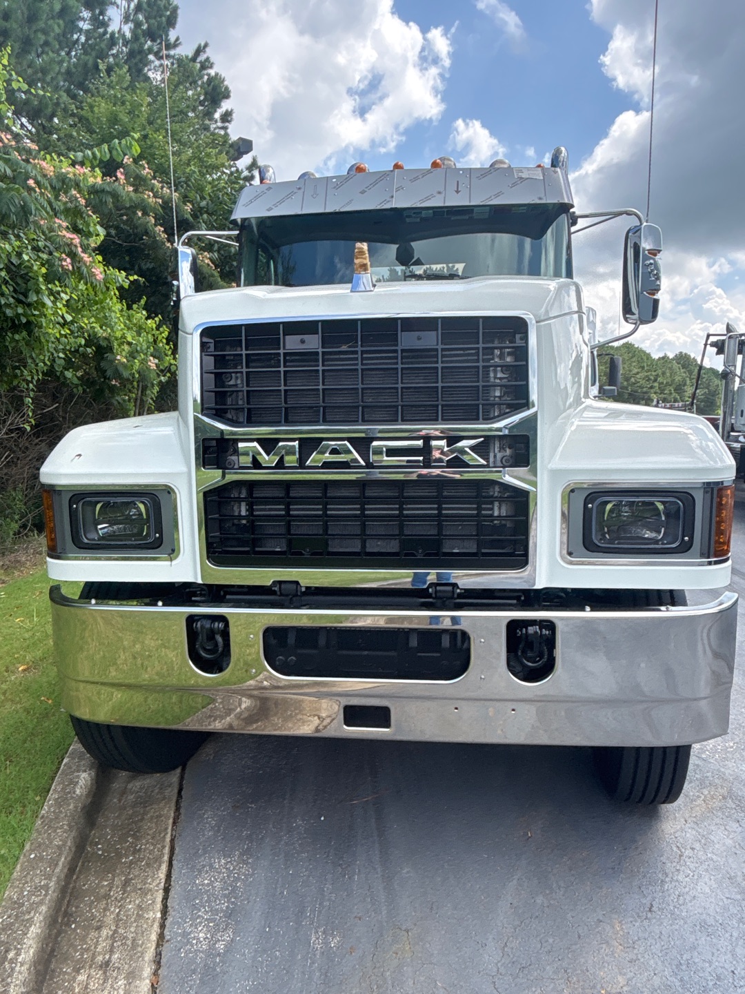 2026 Mack PI64T
