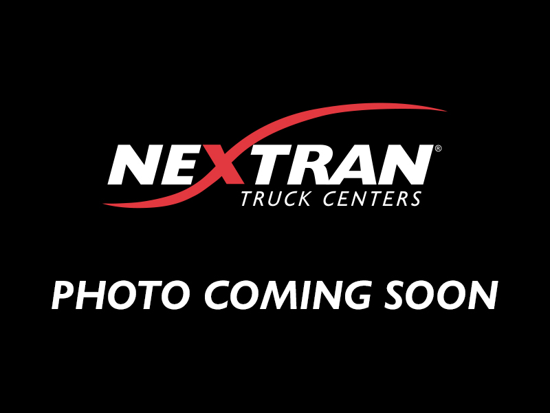 2018 Volvo VNL64T300
