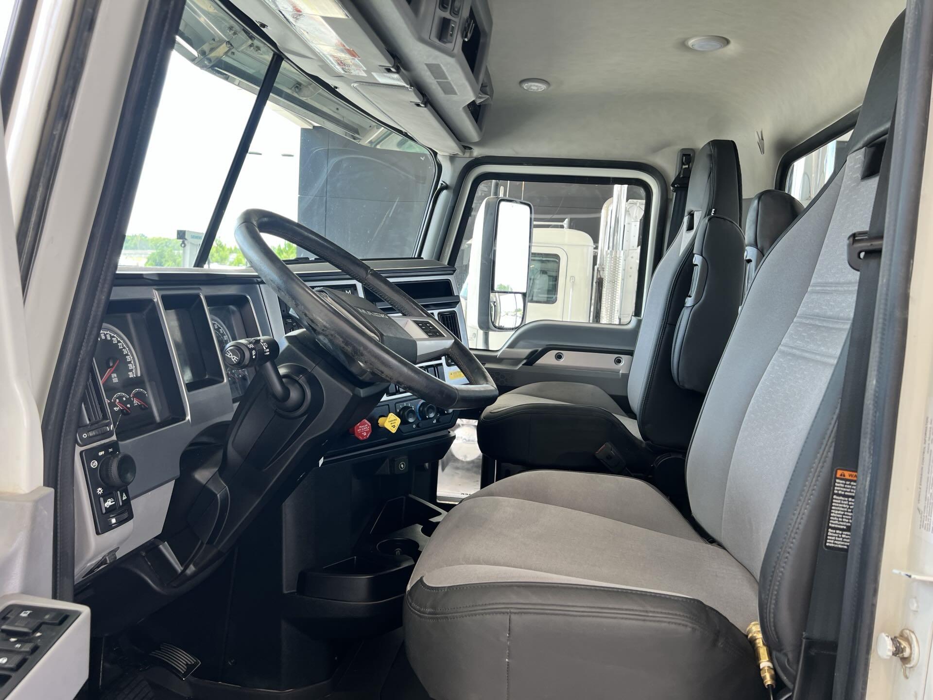 2025 Mack - image 18