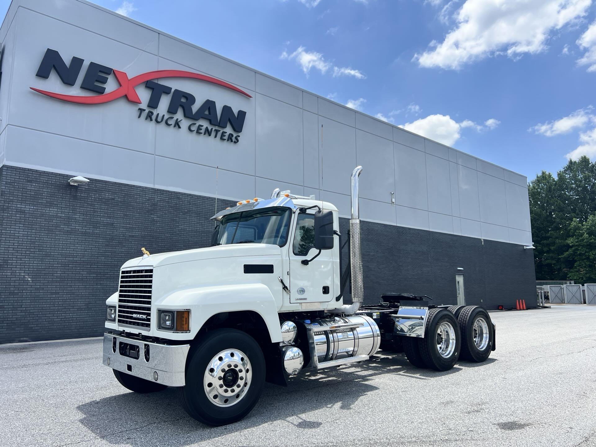 2020 Mack PI64T