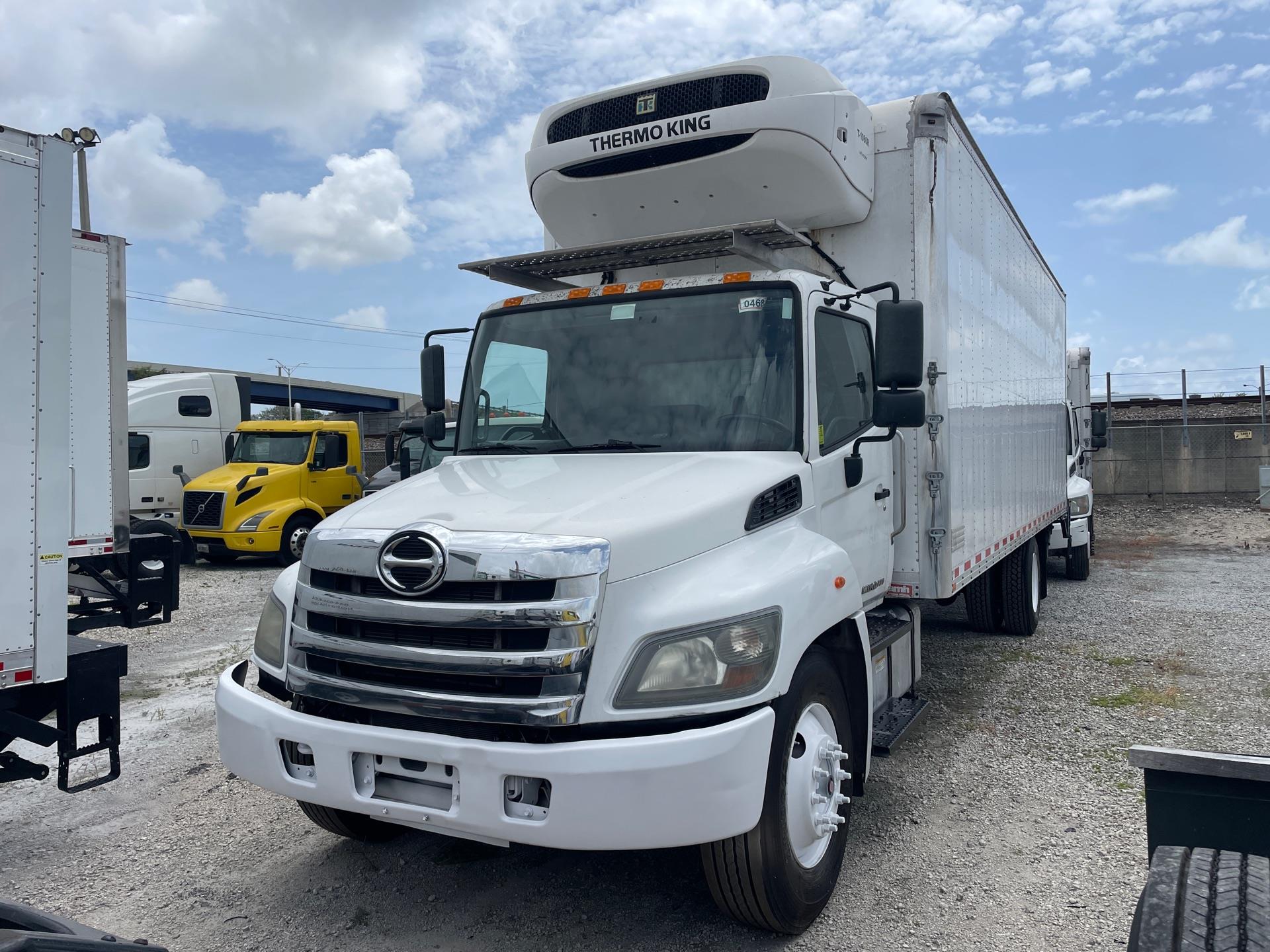 2019 Hino 338