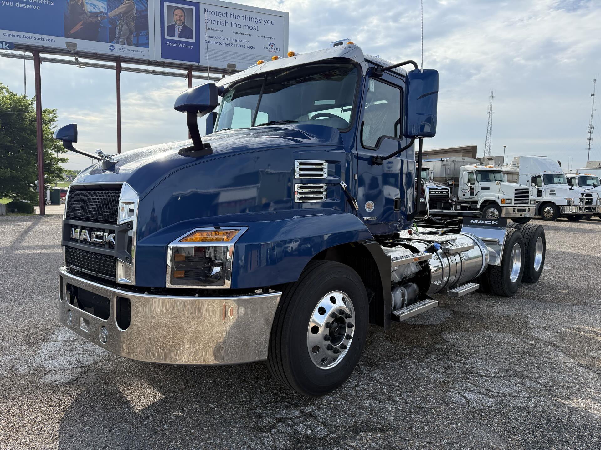 2026 Mack AN64T