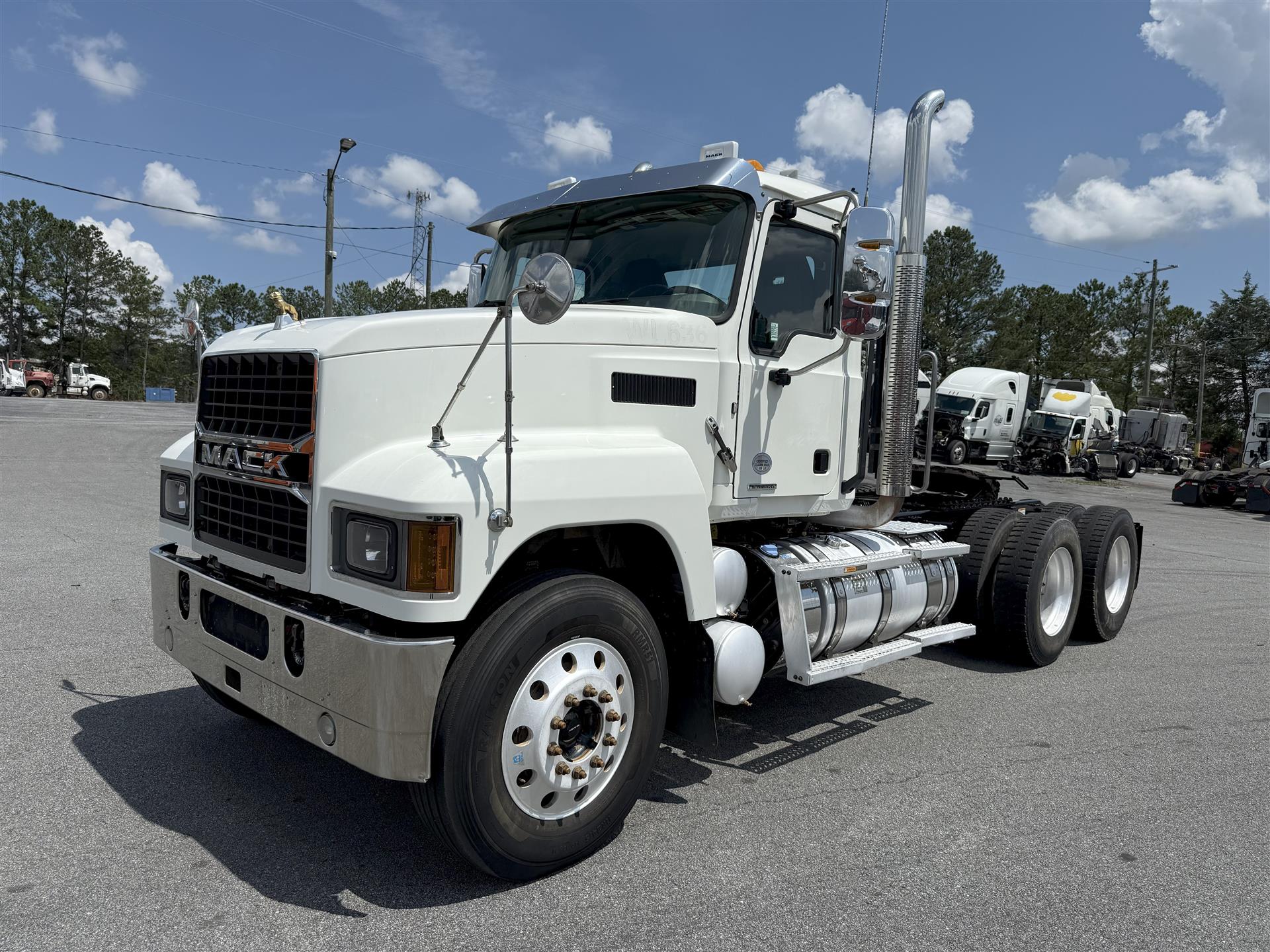 2021 Mack PI64T