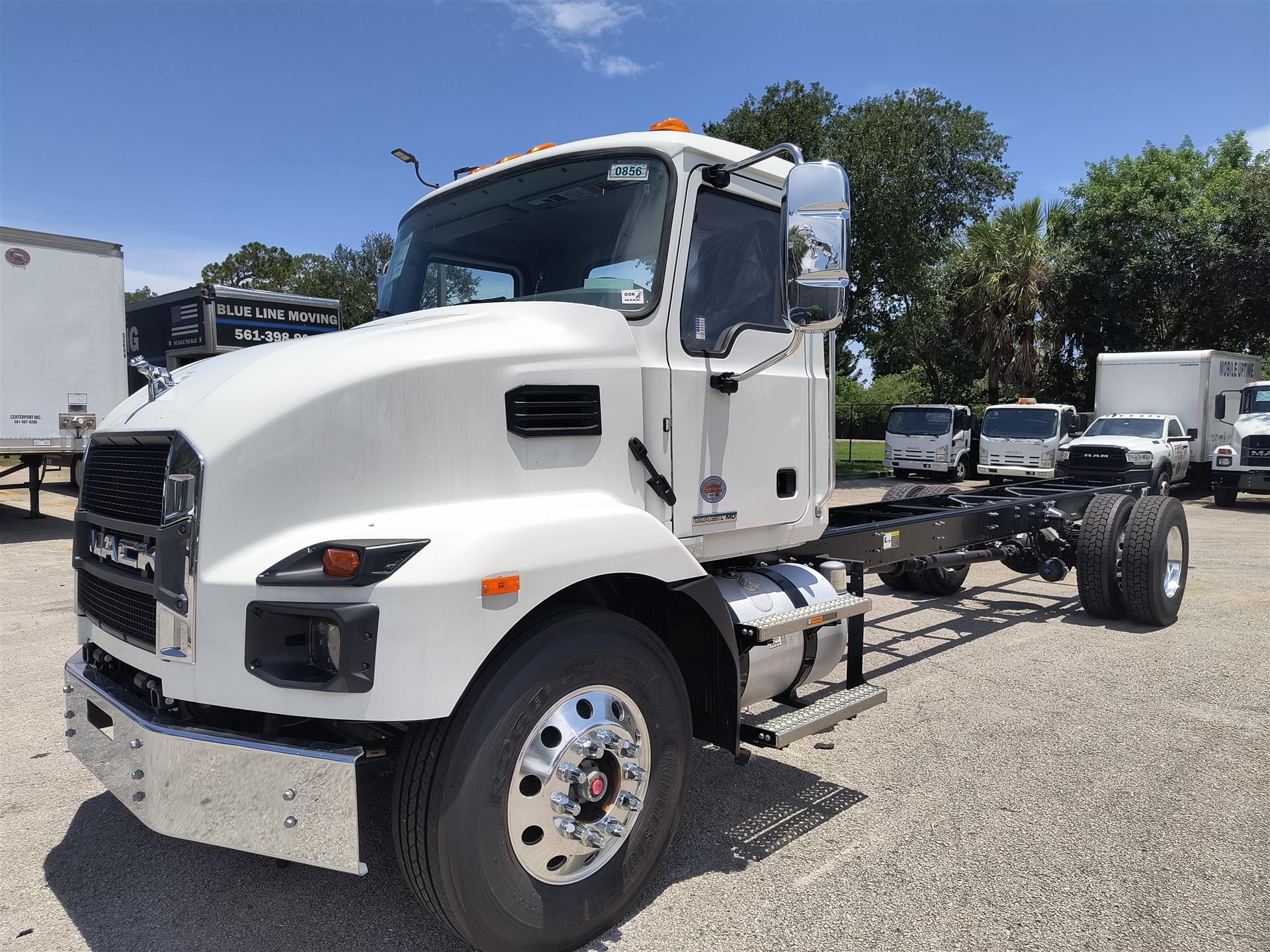 2025 Mack MD7 42R