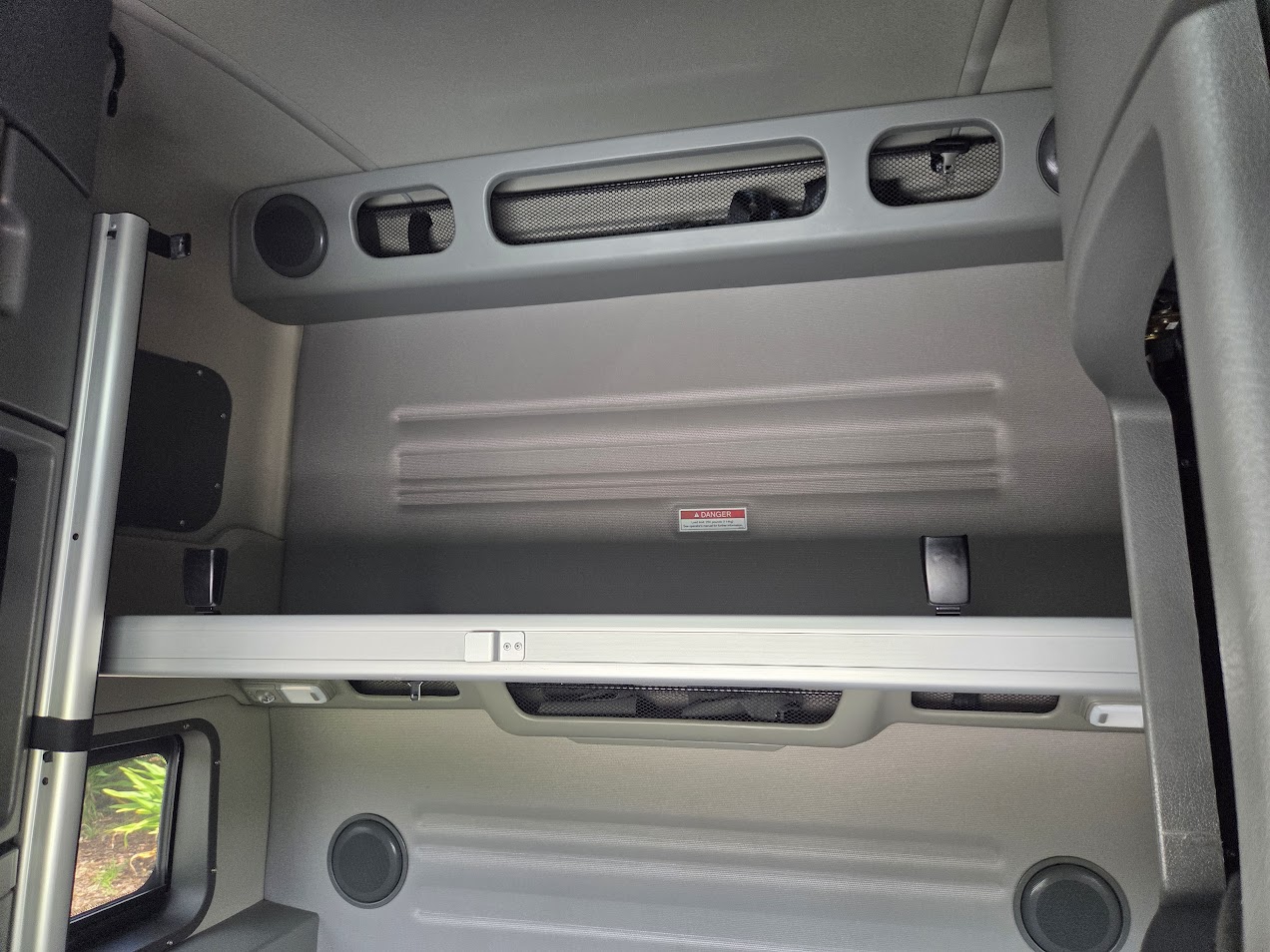 2023 Volvo - image 20