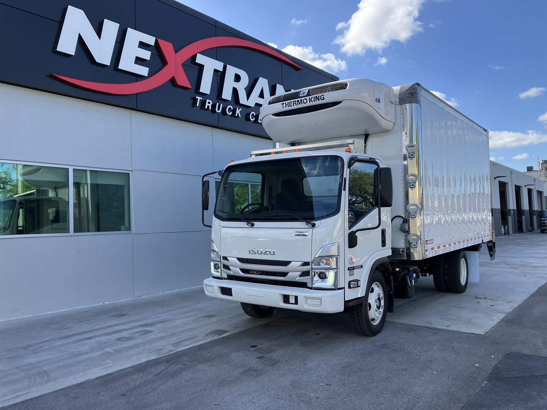 2024 Isuzu NRR-3U454