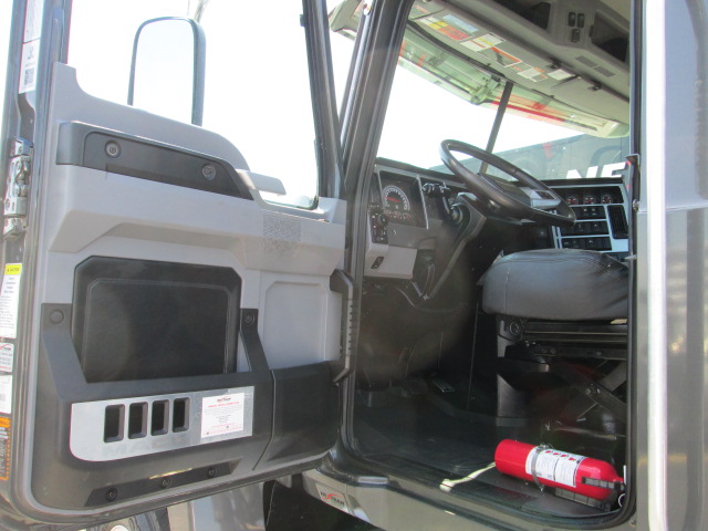 2021 Mack - image 14