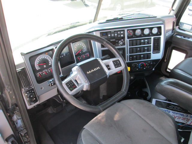 2021 Mack - image 16