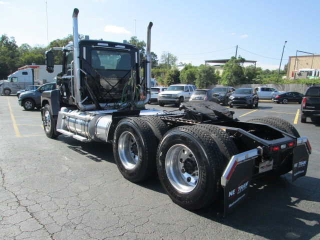 2022 Mack - image 8