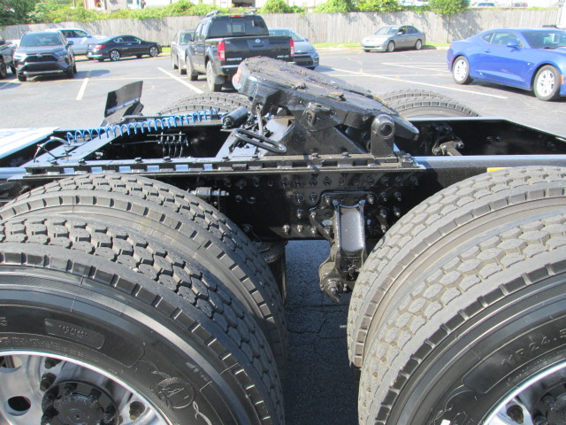 2022 Mack - image 11