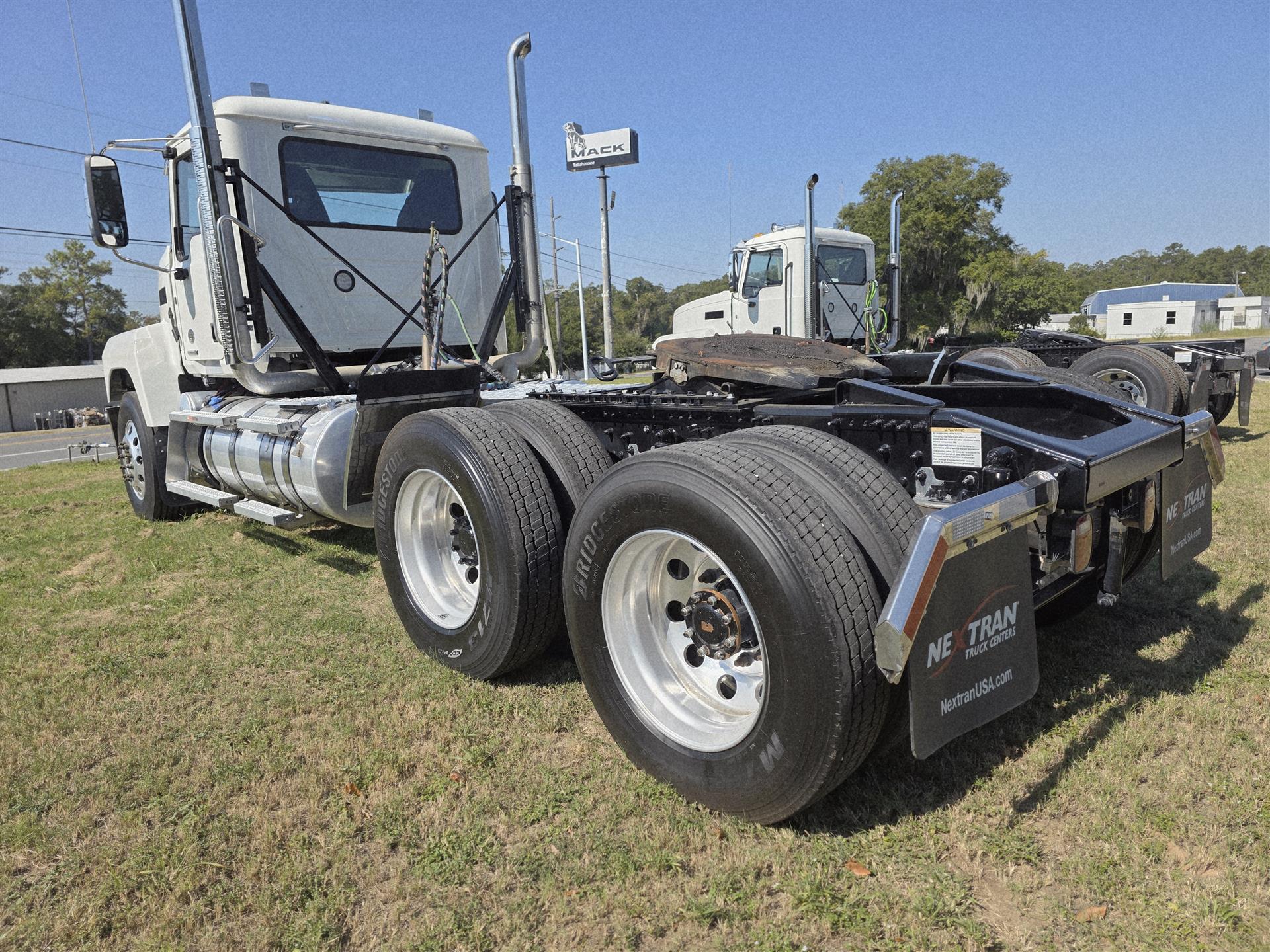 2025 Mack - image 8