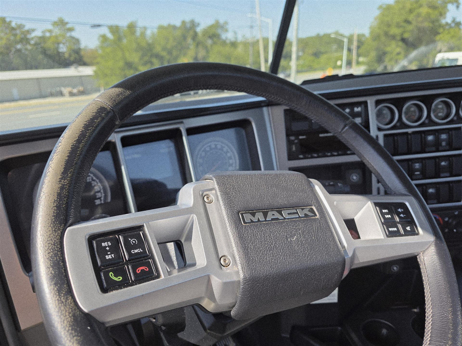 2025 Mack - image 9