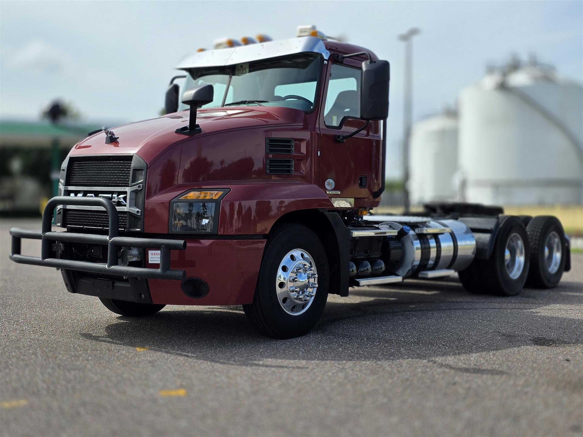 2019 Mack AN64T