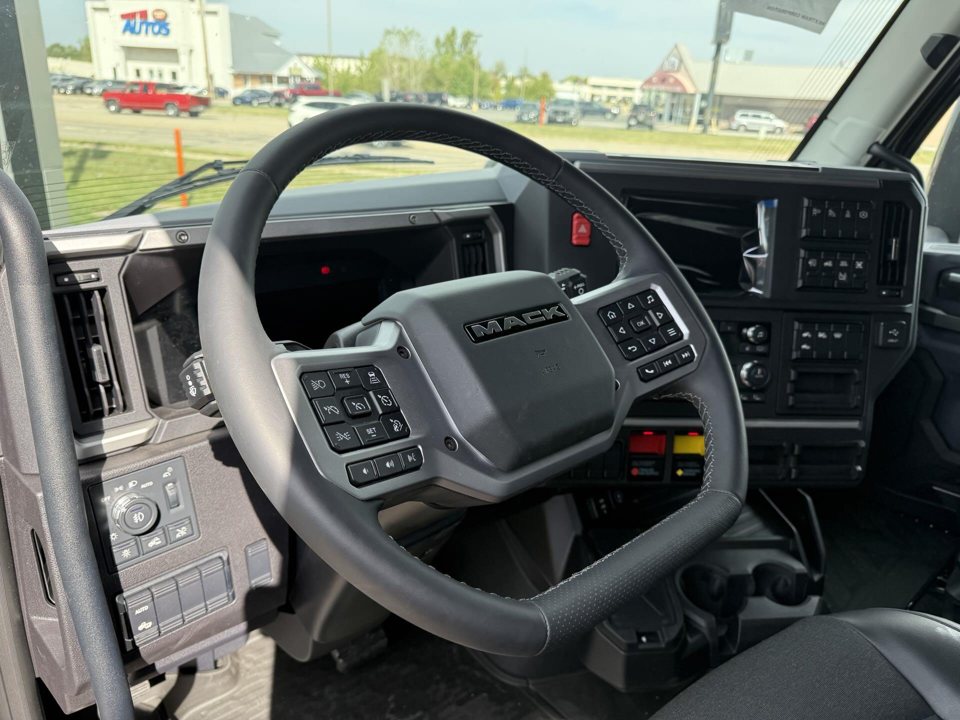 2026 Mack - image 10