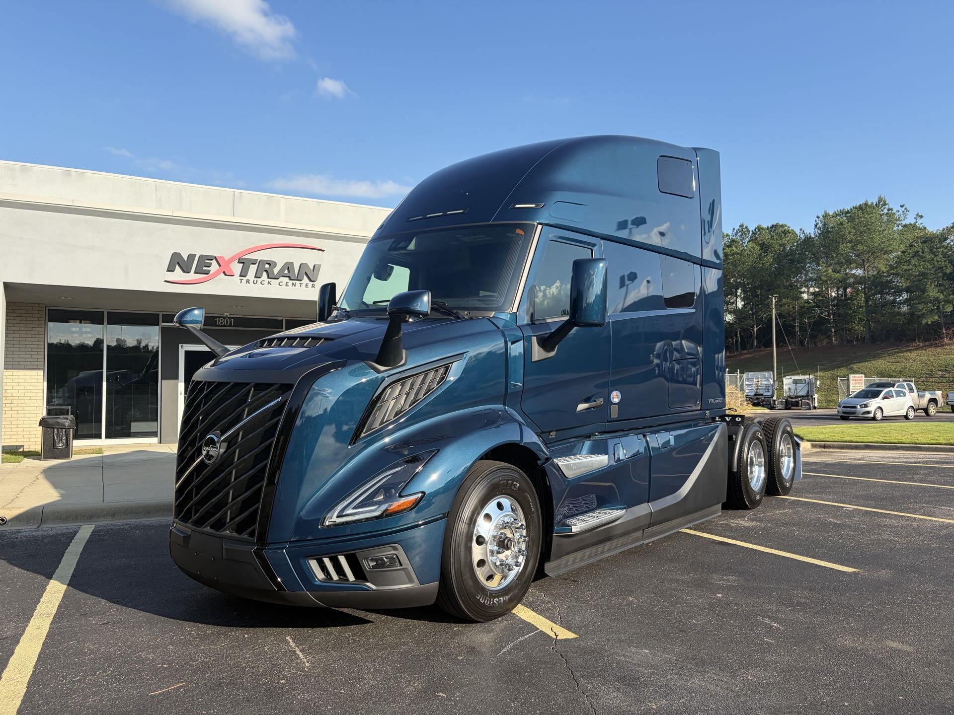 2026 Volvo VNL64T860
