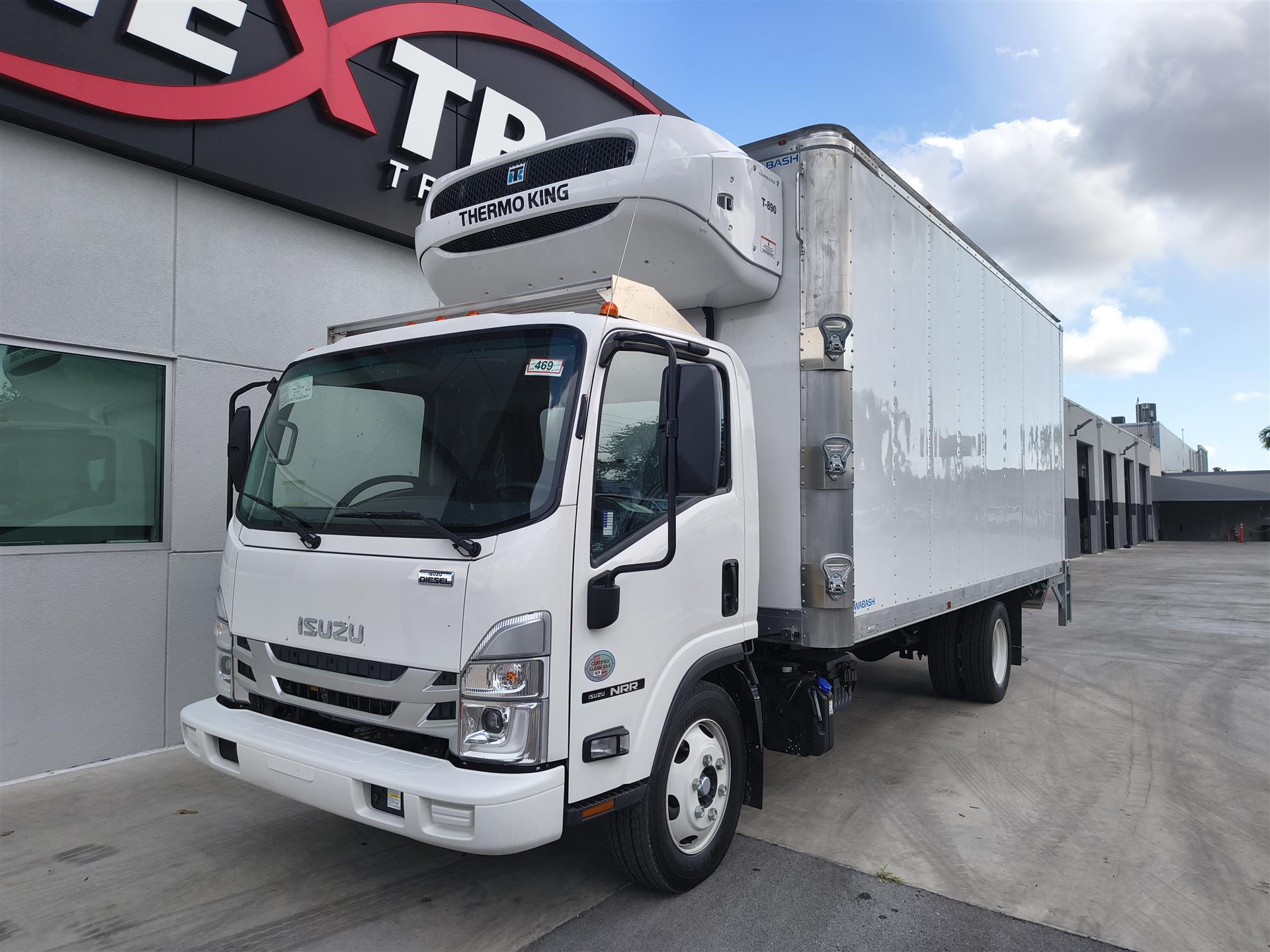 2024 Isuzu NRR-3U454
