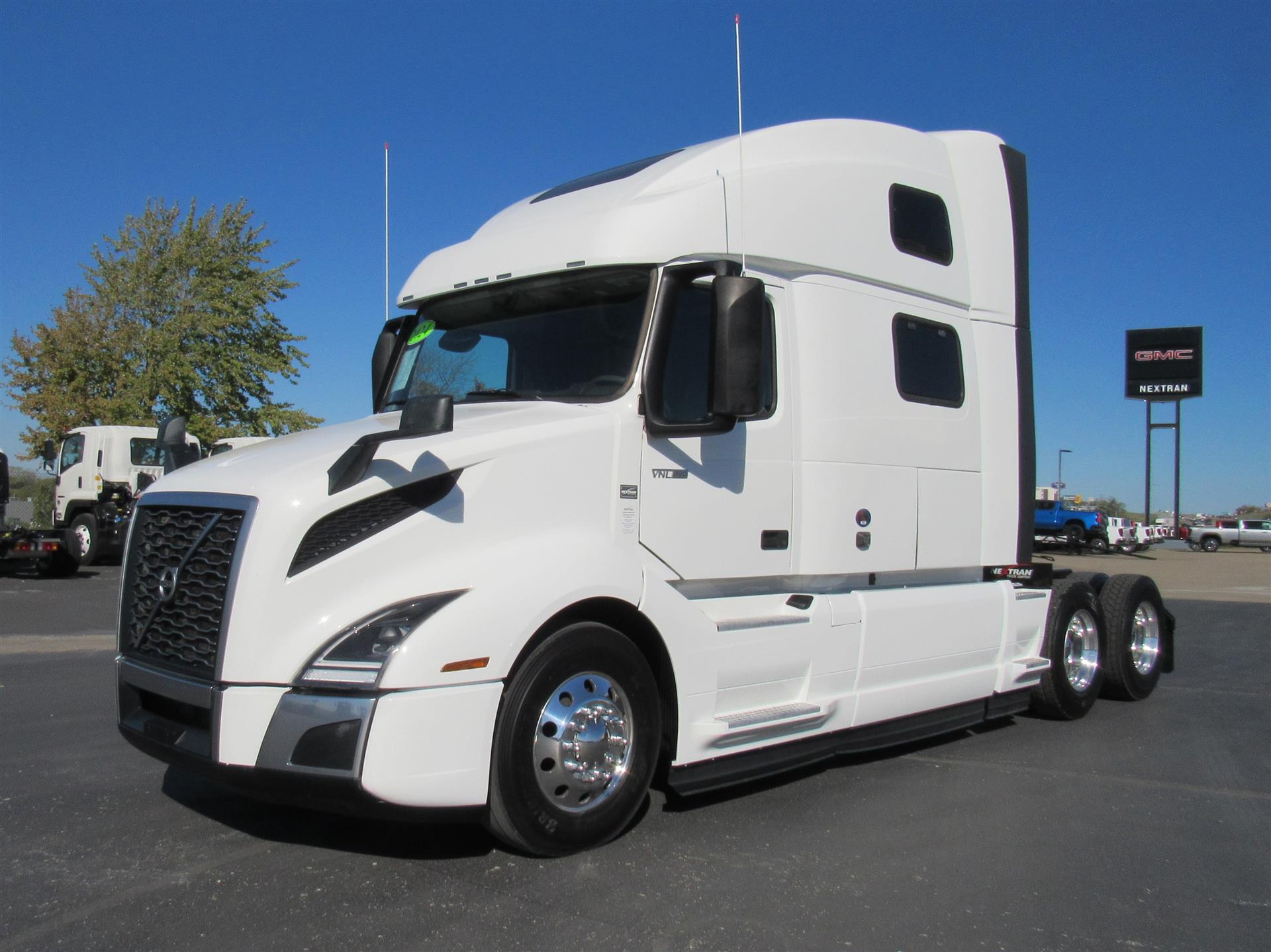 2024 Volvo VNL64T860