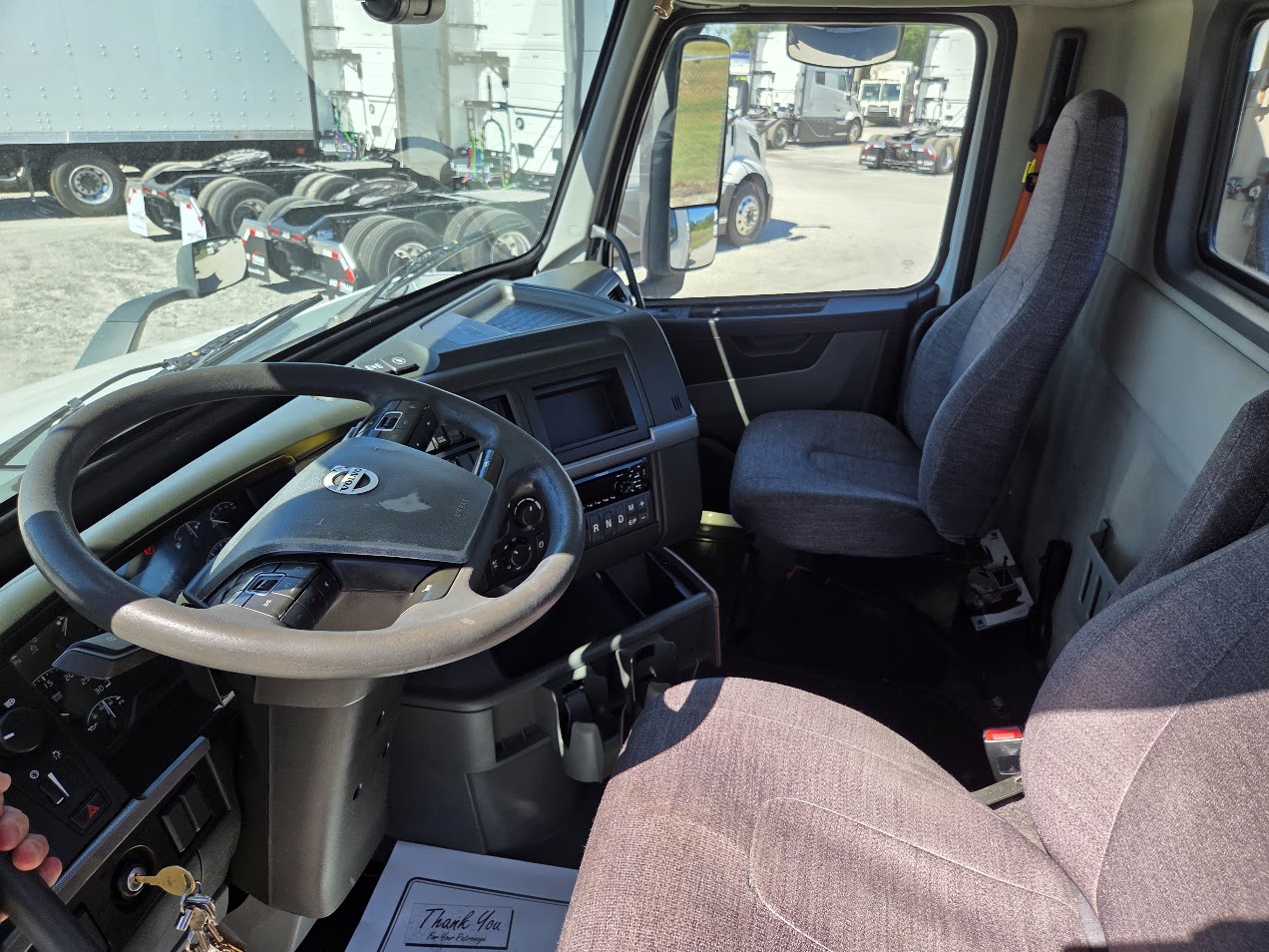 2019 Volvo - image 11