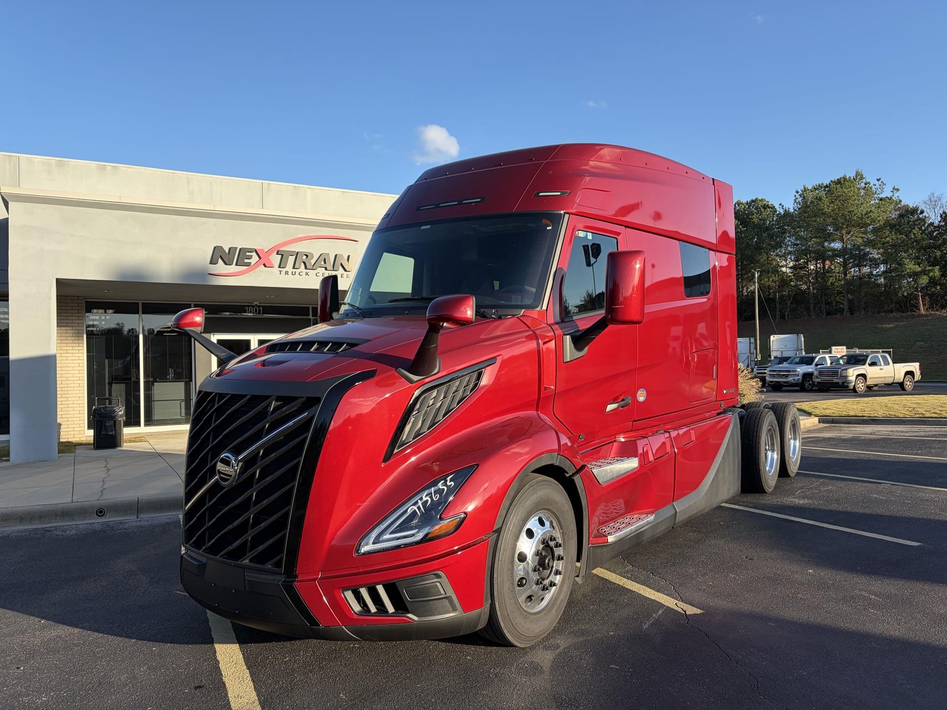 2026 Volvo VNL64T840