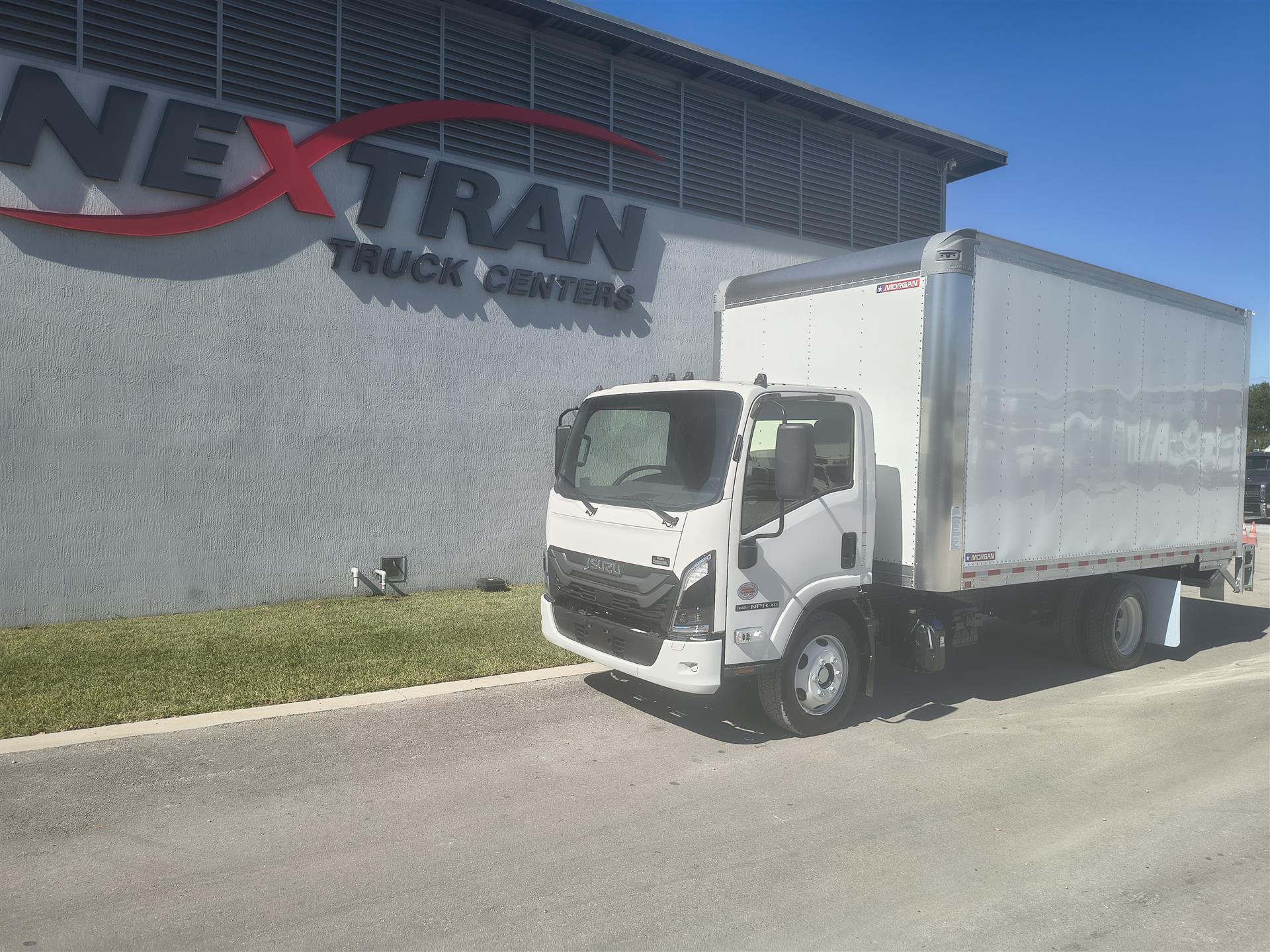 2026 Isuzu NPR-3Y354