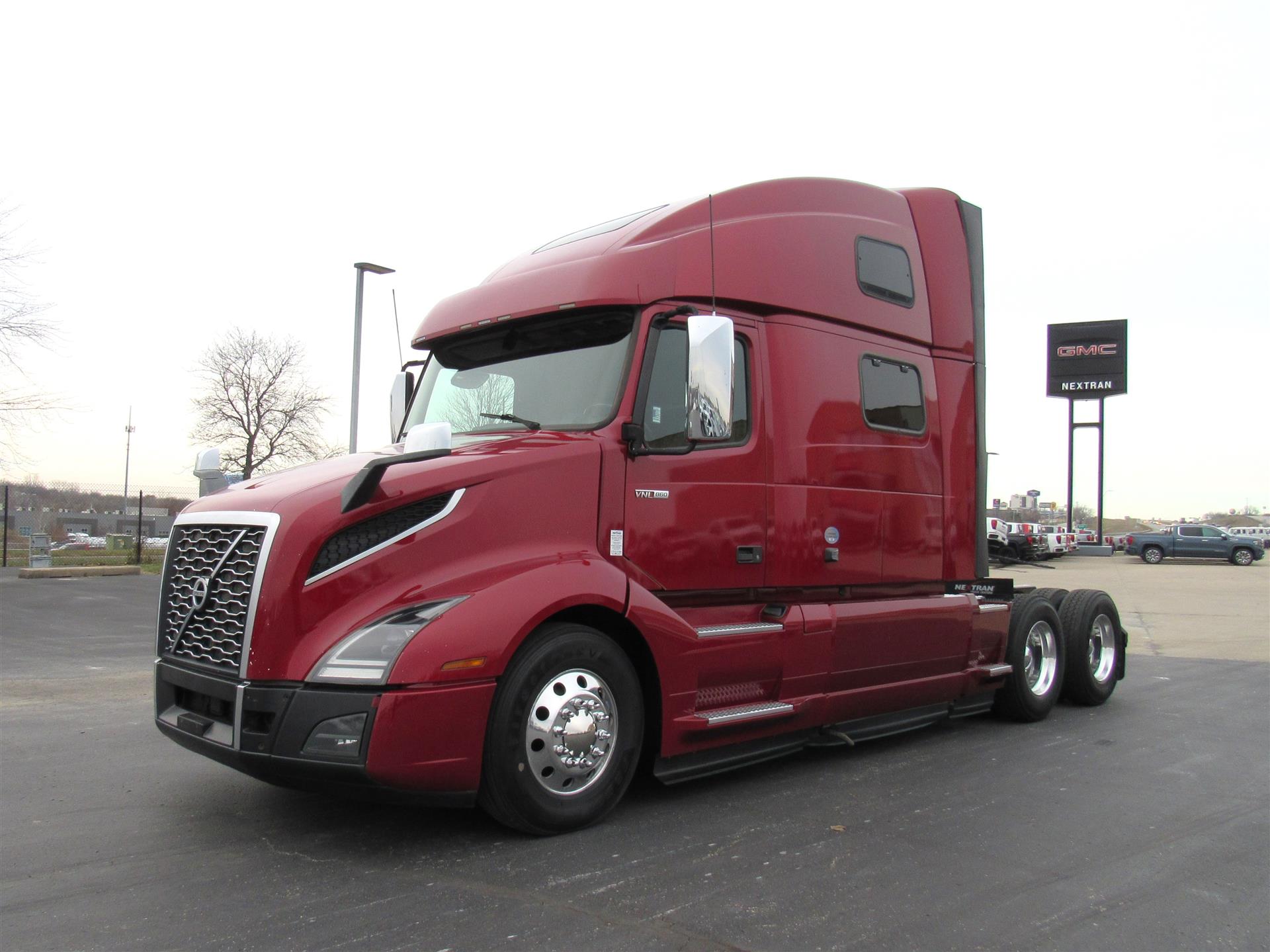 2021 Volvo VNL64T860