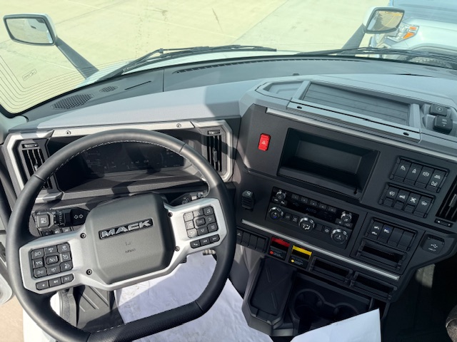 2026 Mack - image 5