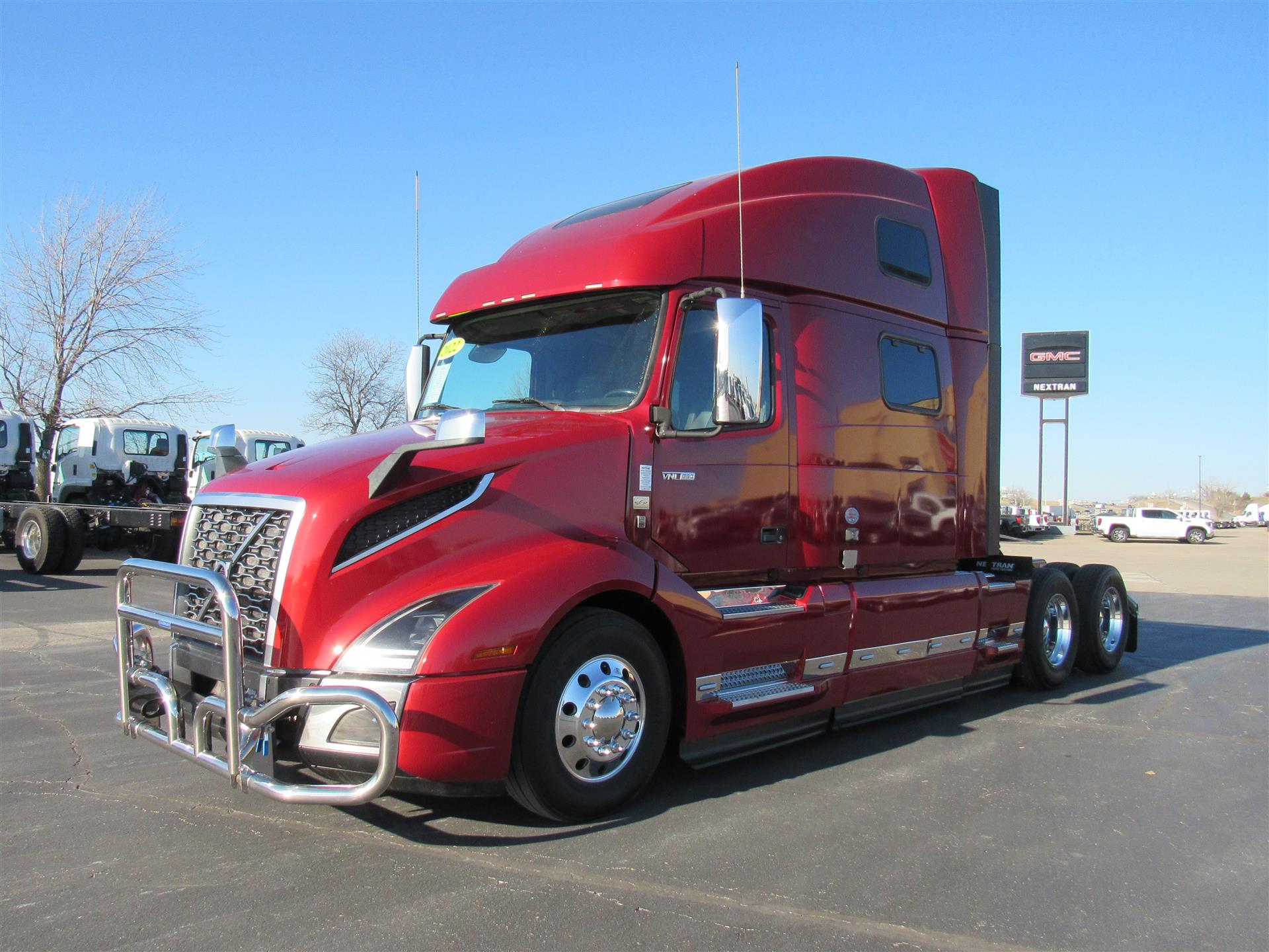 2022 Volvo VNL64T860