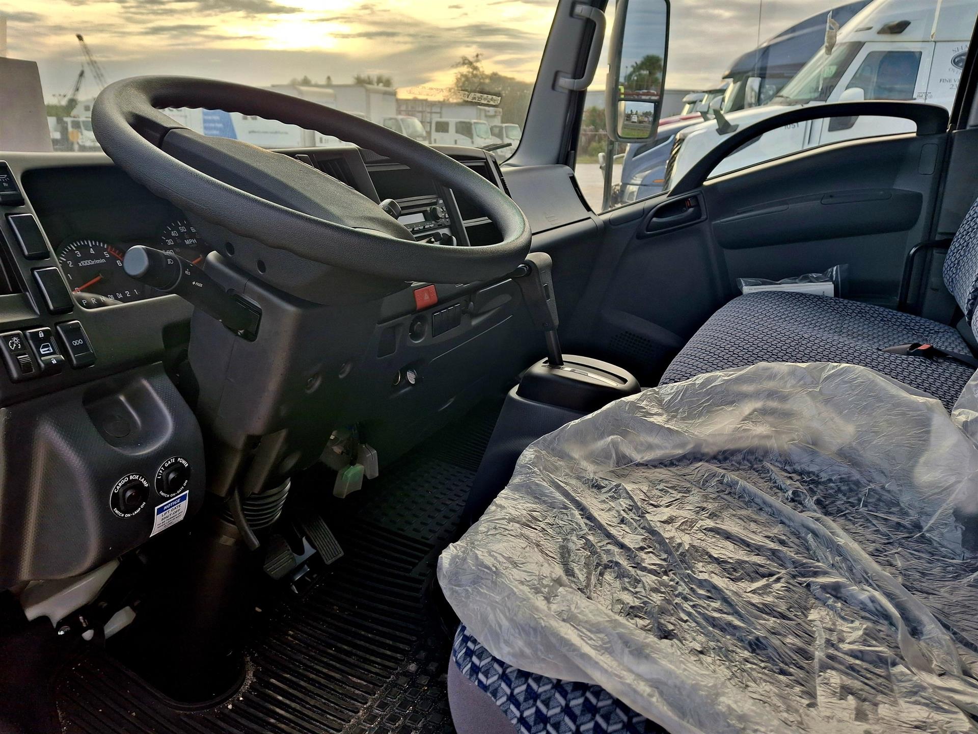 2024 Isuzu - image 6