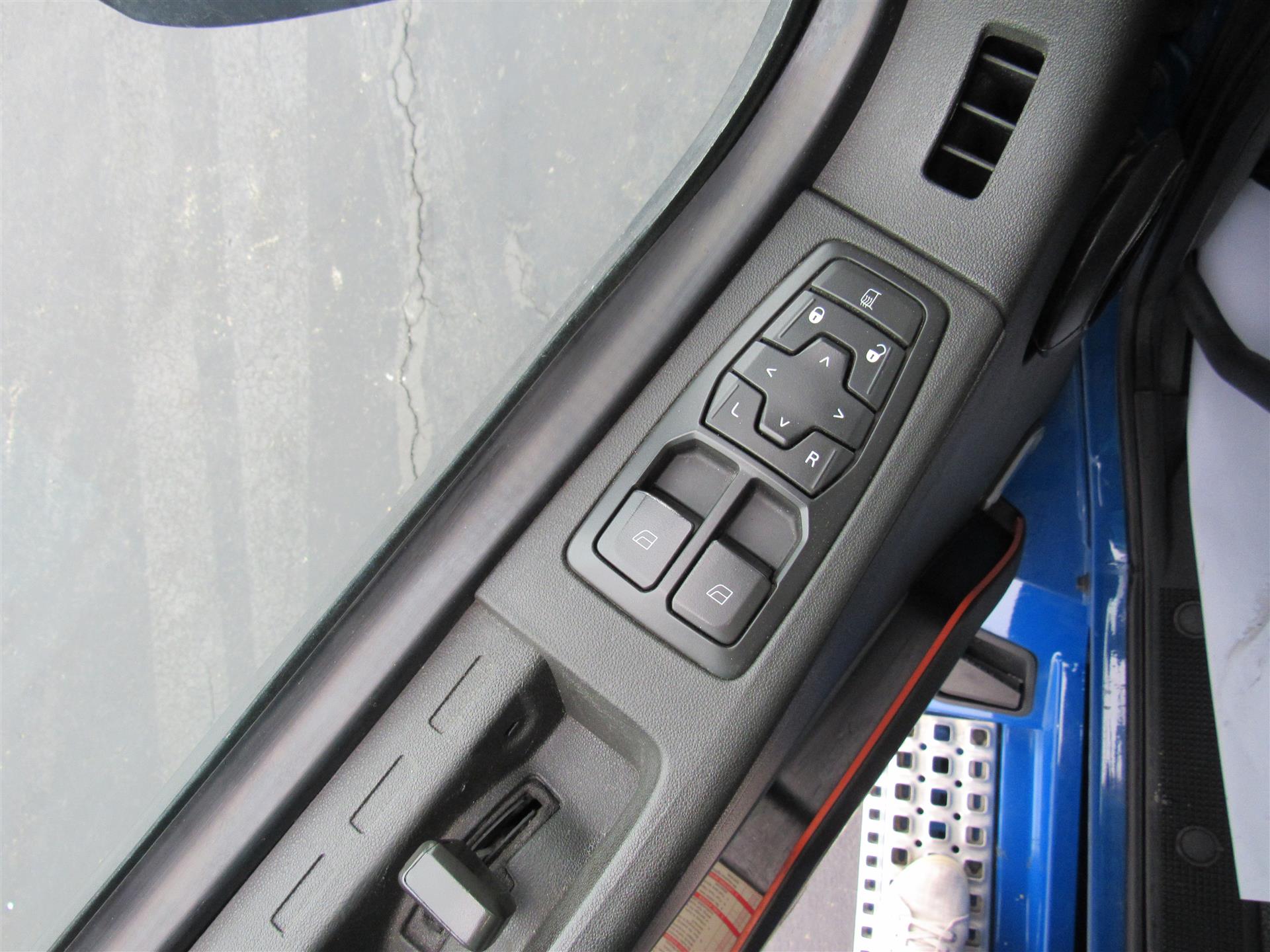 2024 Volvo VNL 860 - image 13